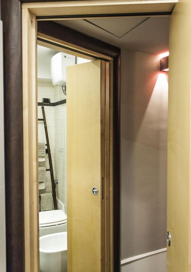 Relais Santa Chiara Apartment เนเปิลส์ ภายนอก รูปภาพ
